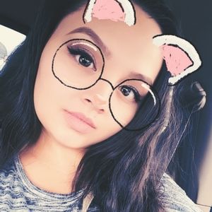 Meet your Posher, Kayy